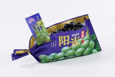 陽(yáng)光玫瑰套袋